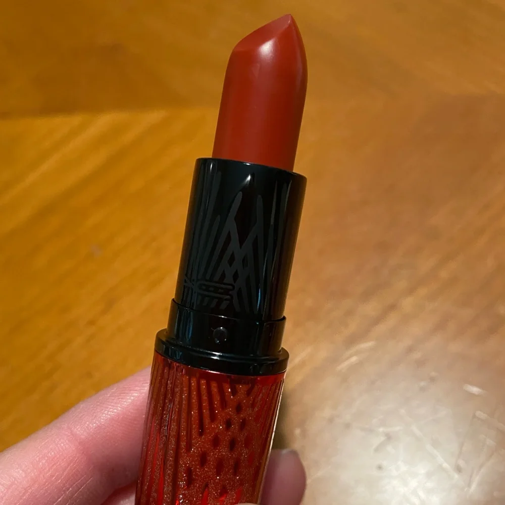 MAC Matte Lipstick Chili